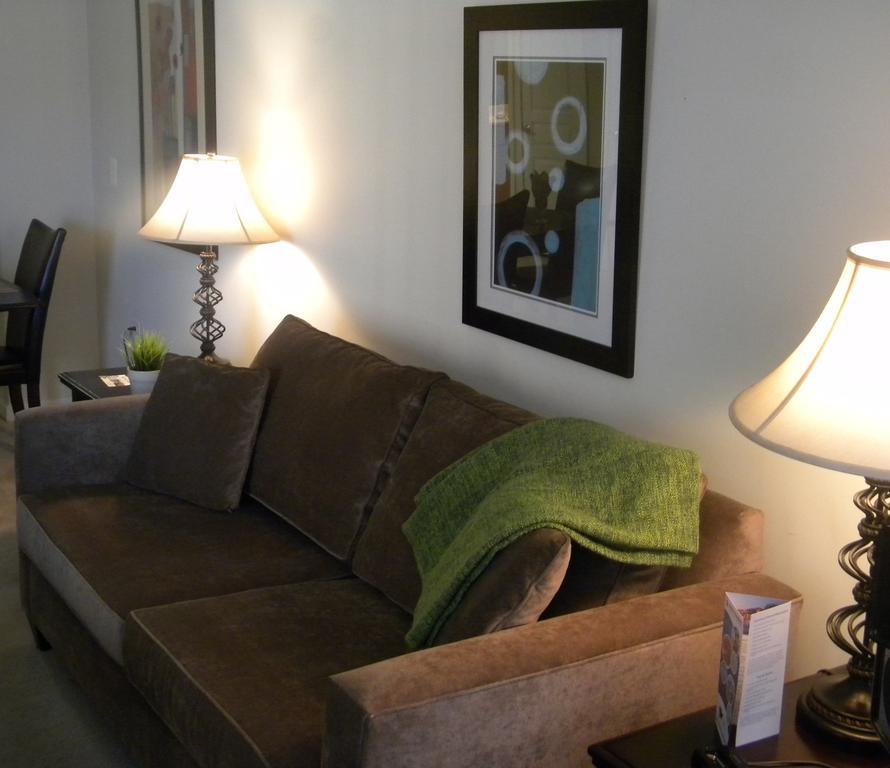 Madison Hospitality At 1401 Joyce Street Άρλινγκτον Δωμάτιο φωτογραφία