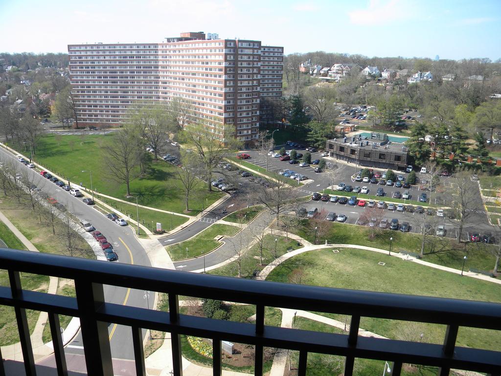 Madison Hospitality At 1401 Joyce Street Άρλινγκτον Εξωτερικό φωτογραφία